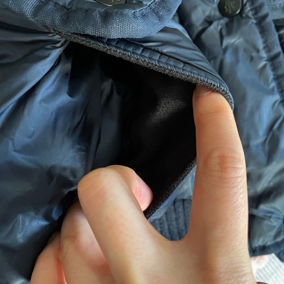 Abercrombie & Fitch Puffers GUC Size S - Picture 3 of 4